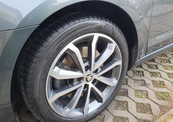 Skoda Octavia cena 69999 przebieg: 197845, rok produkcji 2019 z Iłża małe 781